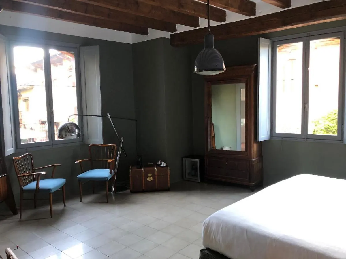Pensión La Locanda Di Grazzano Visconti